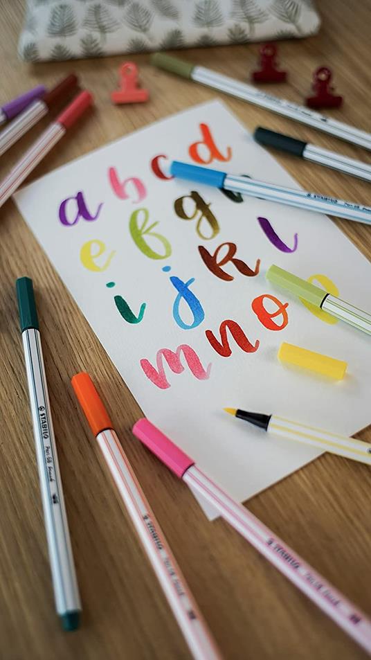 Pennarello Premium con punta a pennello - STABILO Pen 68 brush ARTY - Confezione da 24 - Colori assortiti
